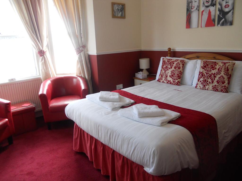 All Seasons Guest House غريت يورماوث المظهر الخارجي الصورة